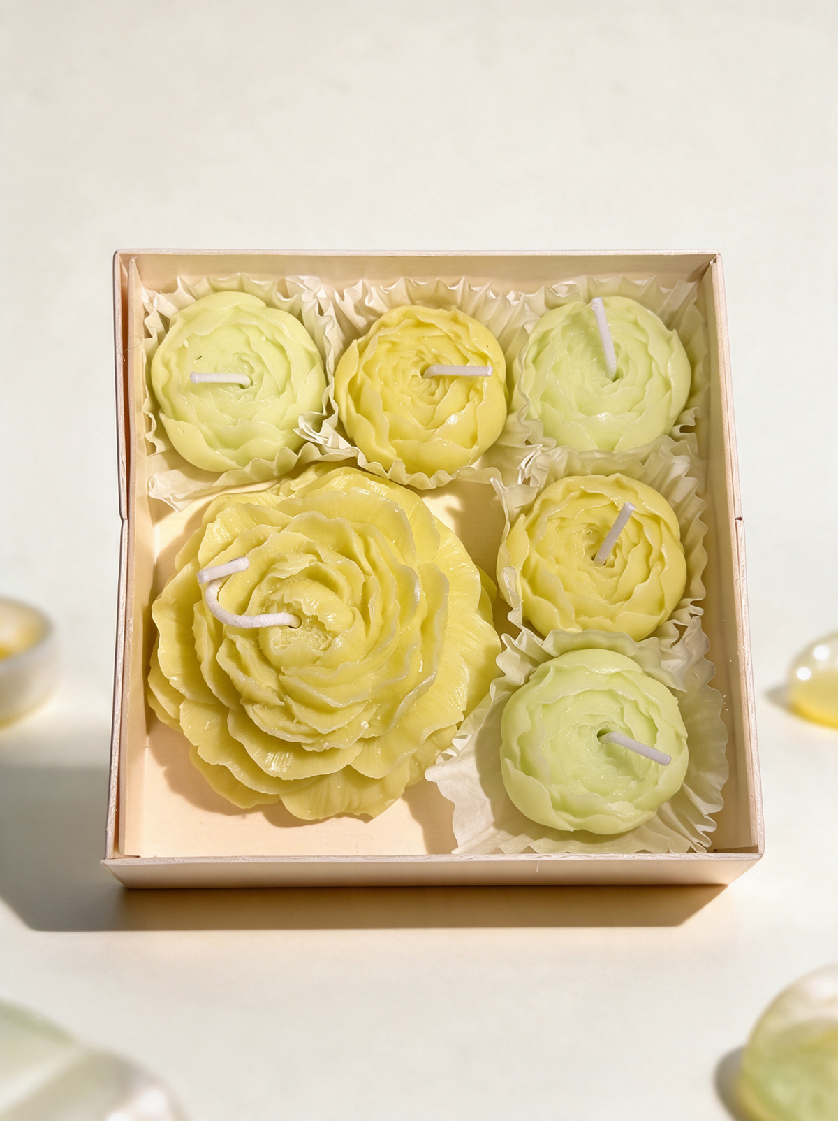 Rose Shaped Candle Box 6 Pcs